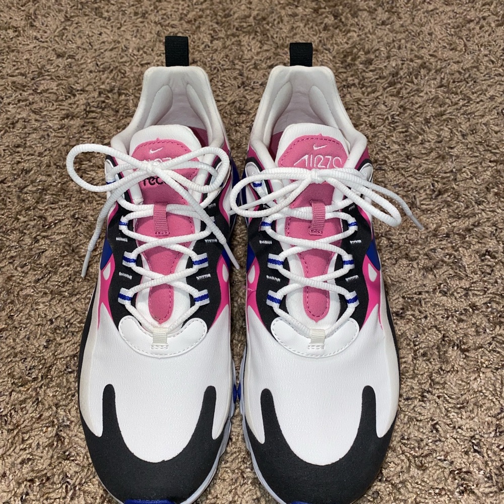 Nike 270 React - image 5